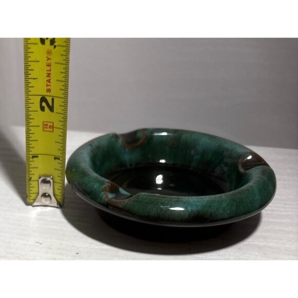 Blue Mountain Pottery Ashtray 3.75" Round Green Drip Glaze 3 Rests Vtg Canada - Picture 5 of 5